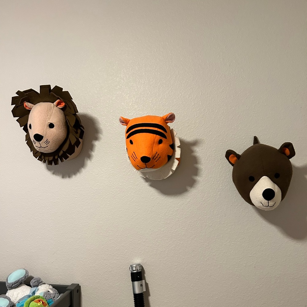 Pillowfort Lion, Tiger and Bear wall decor